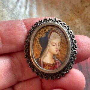 Beautiful Vintage 800 Silver Miniature Portrait Virgin Mary Pendant - EUC